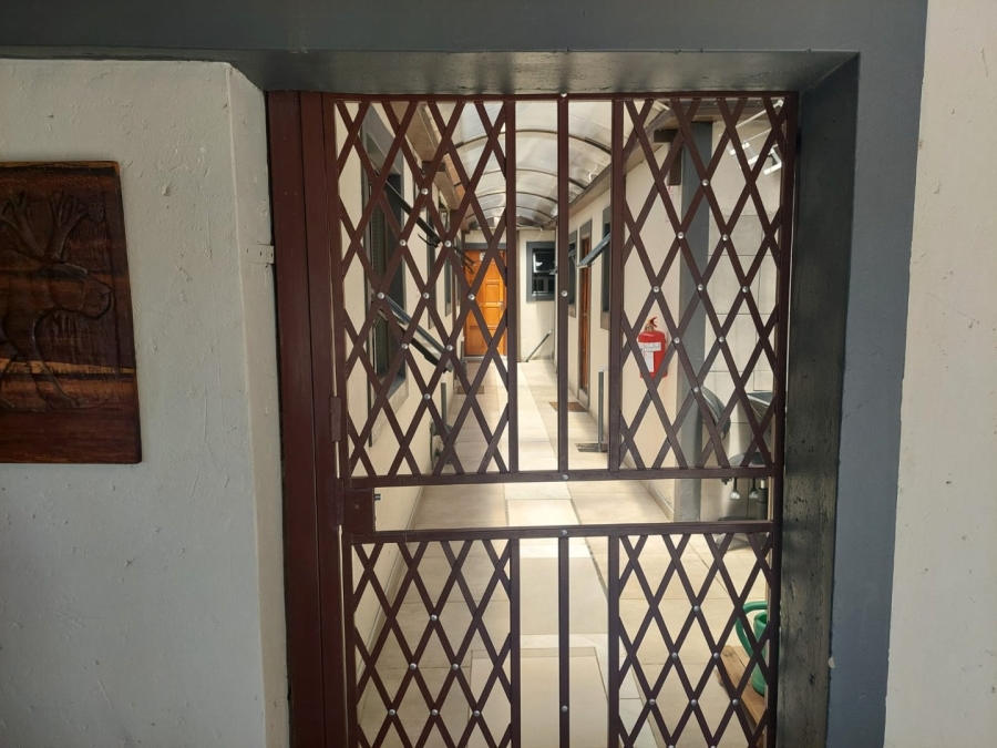 To Let 1 Bedroom Property for Rent in Pienaarsdorp North West